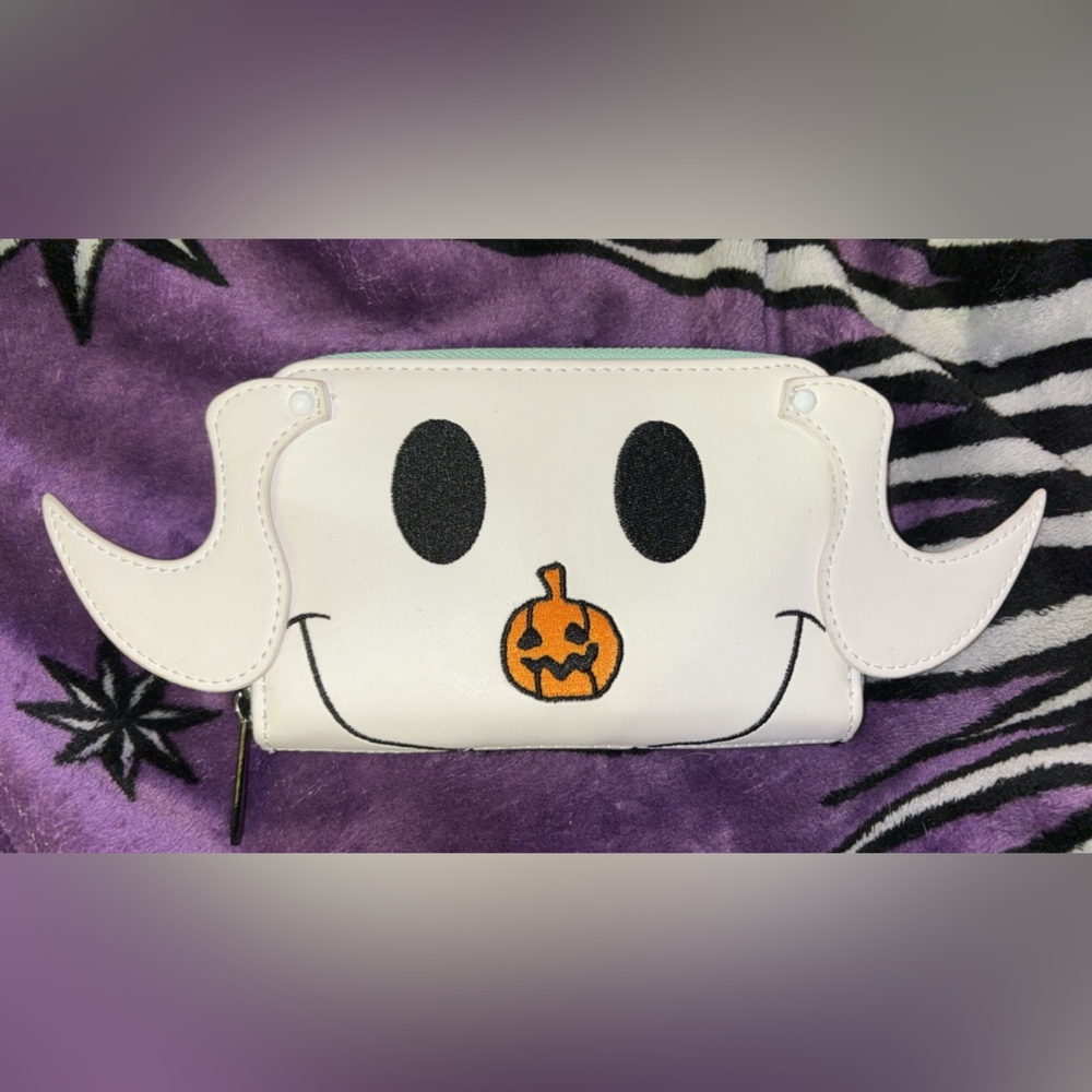 Zero - Nightmare Before Christmas wallet - LOUNGEFLY